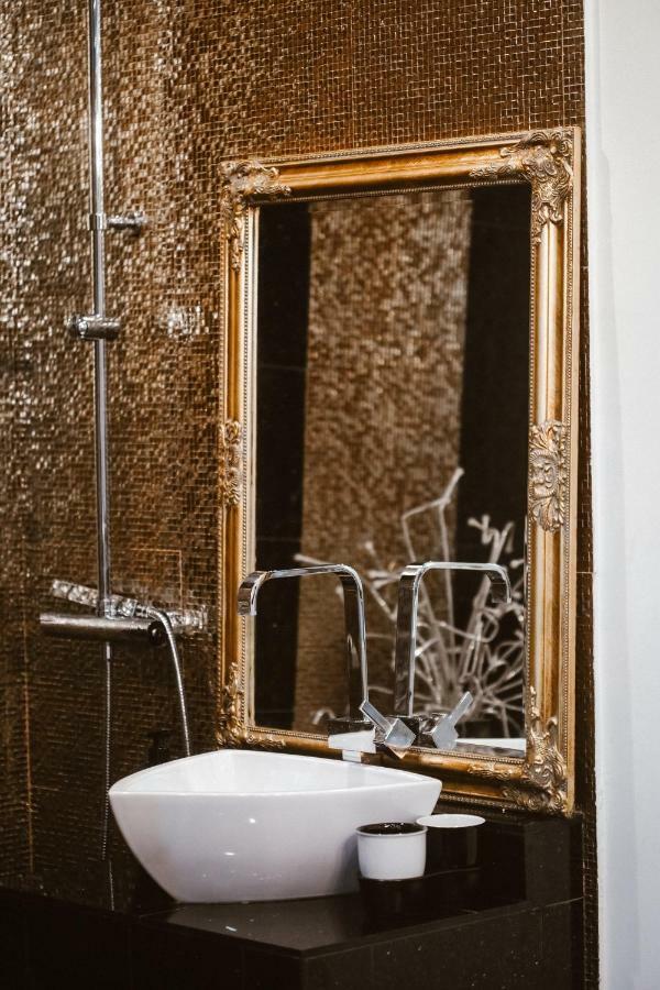Time Room Apartment Любляна Екстериор снимка