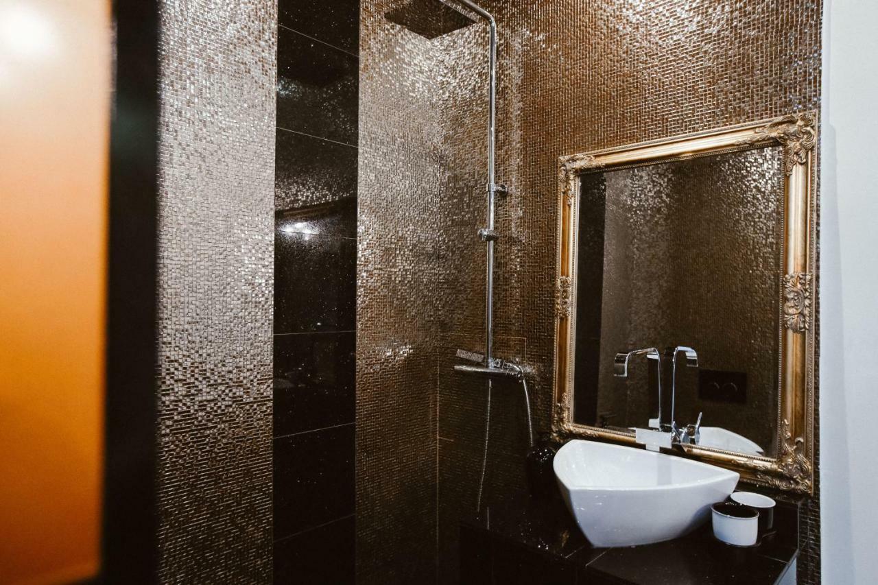Time Room Apartment Любляна Екстериор снимка