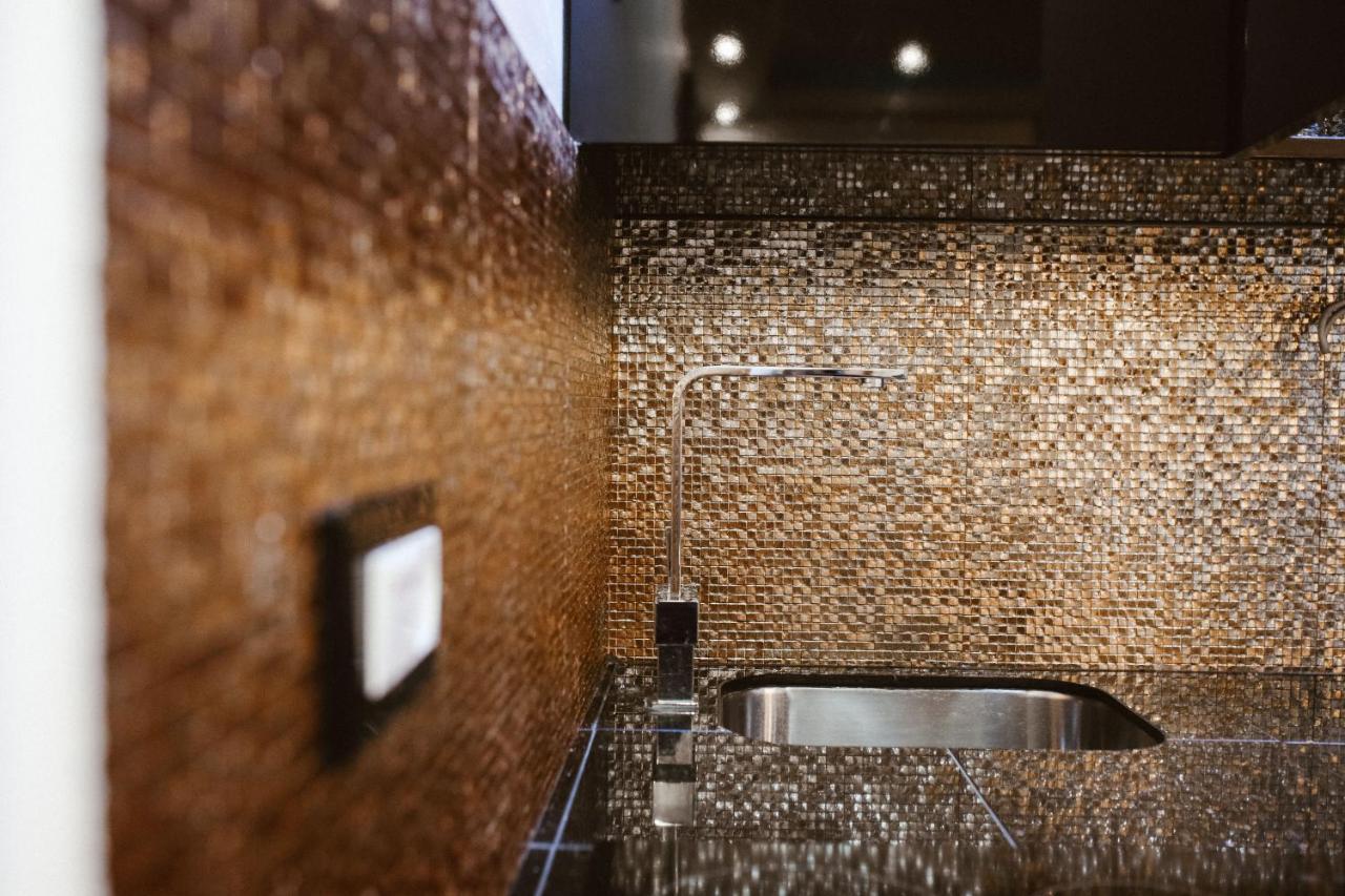 Time Room Apartment Любляна Екстериор снимка